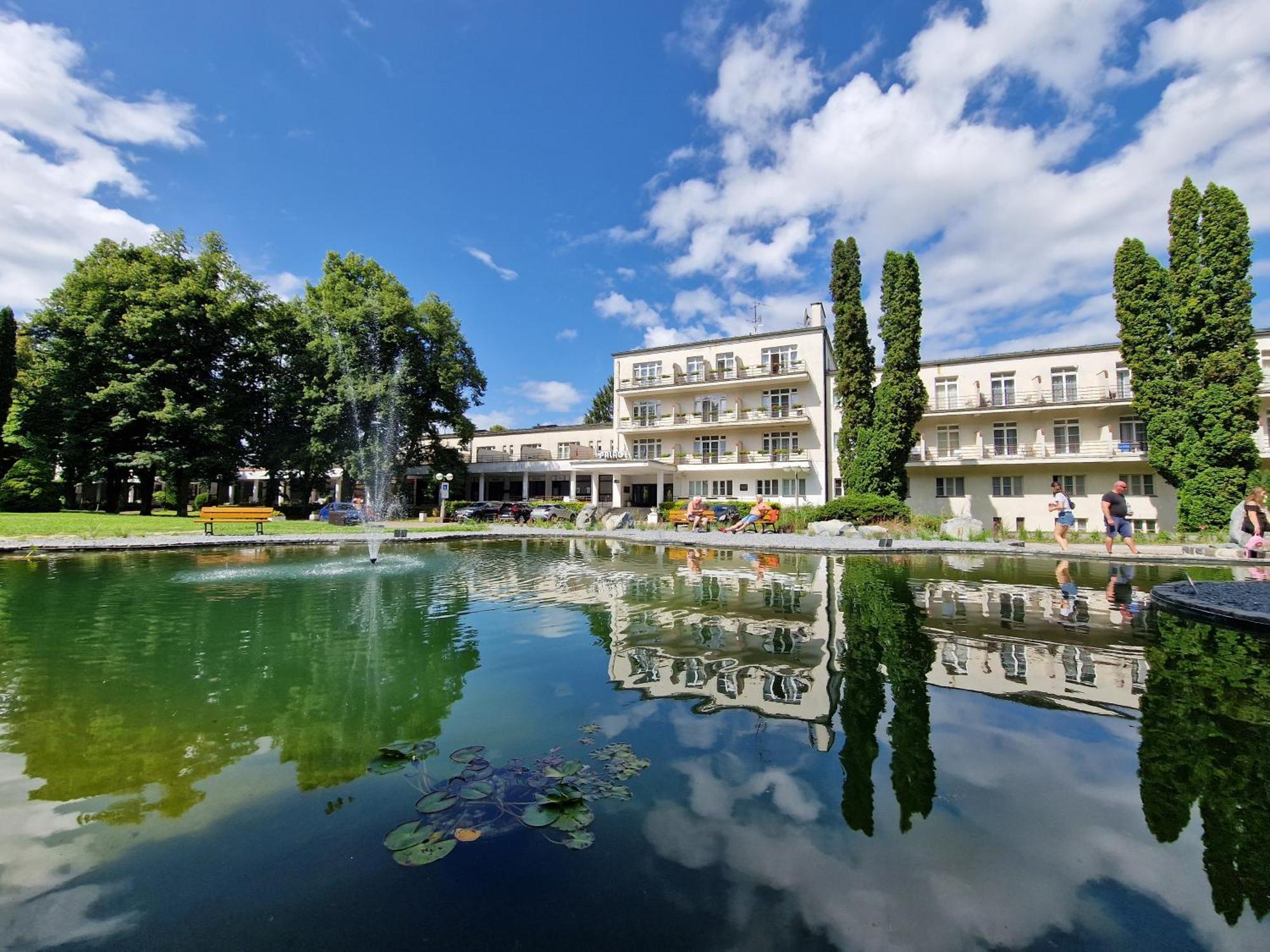Hotel Palace - Kupele Sliač Eksteriør billede